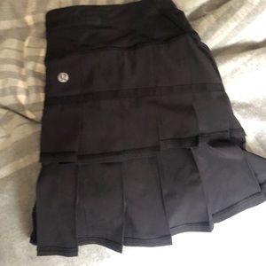 Lululemon Pleated tennis skirt